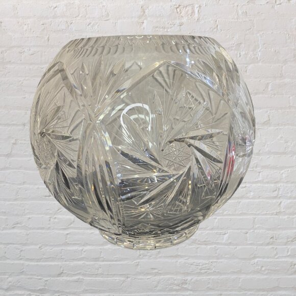 CUT GLASS LEAD CRYSTAL ROSE BOWL – Large Decorative Centerpiece, Clear, Vintage - Picture 2 of 8